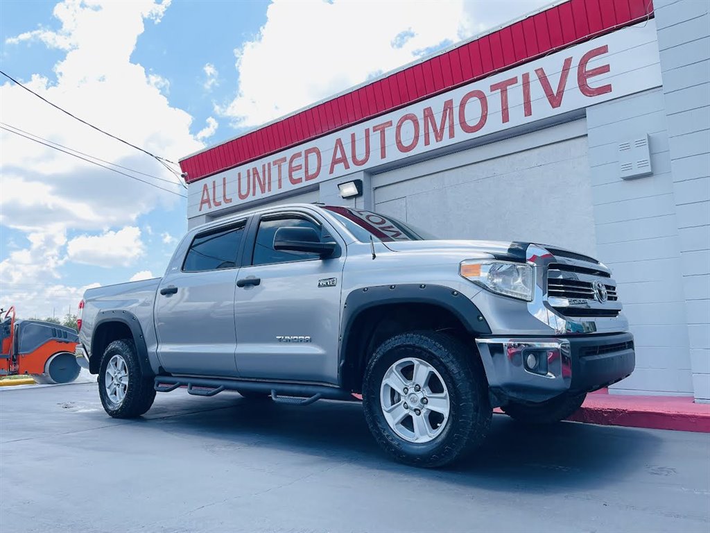 2017 Toyota Tundra SR5