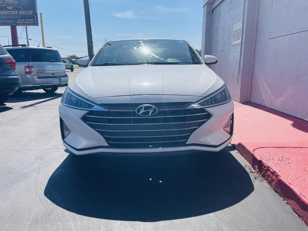 2020 Hyundai Elantra Limited
