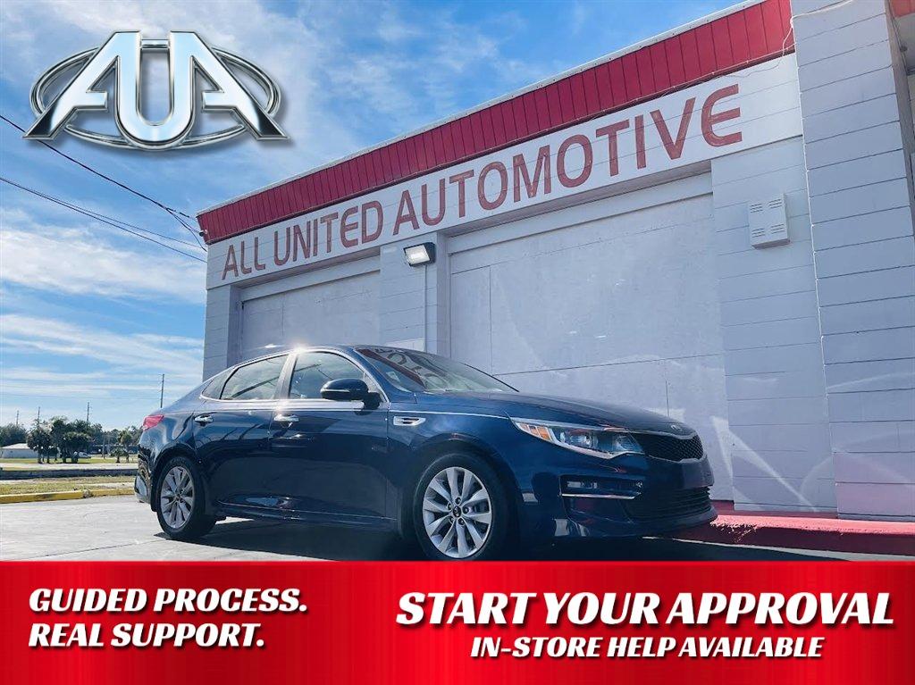 2018 Kia Optima LX's photo