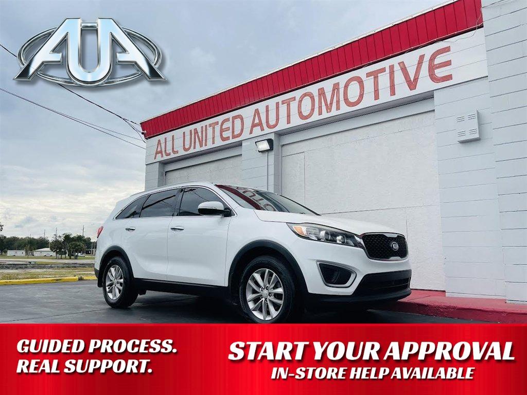2018 Kia Sorento LX's photo