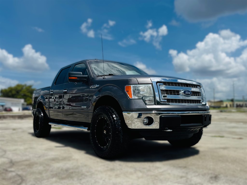 2013 Ford F-150 FX4 4x4 SuperCrew 157-in's photo